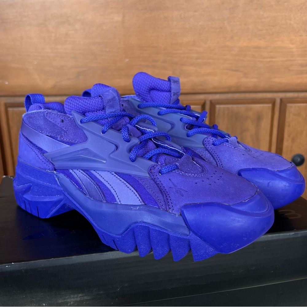 Reebox Club C V2‎ GX9659 Cardi B Shoe's Size 6